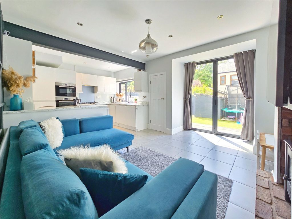 Property photo 3 of 23 Open Kitchen/ Lounge