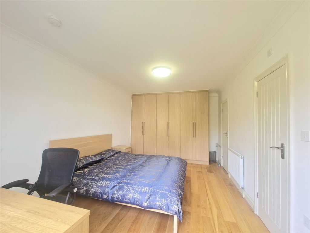 Property photo 3 of 6 20260410_103221.Jpg