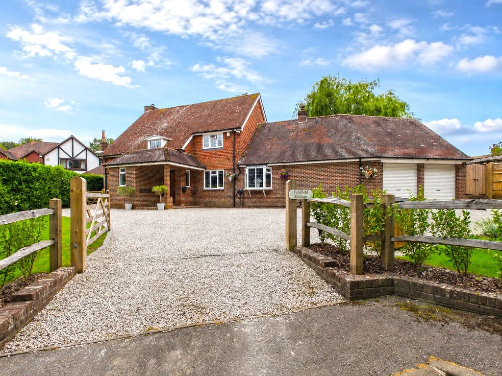 Property photo 1 of 27