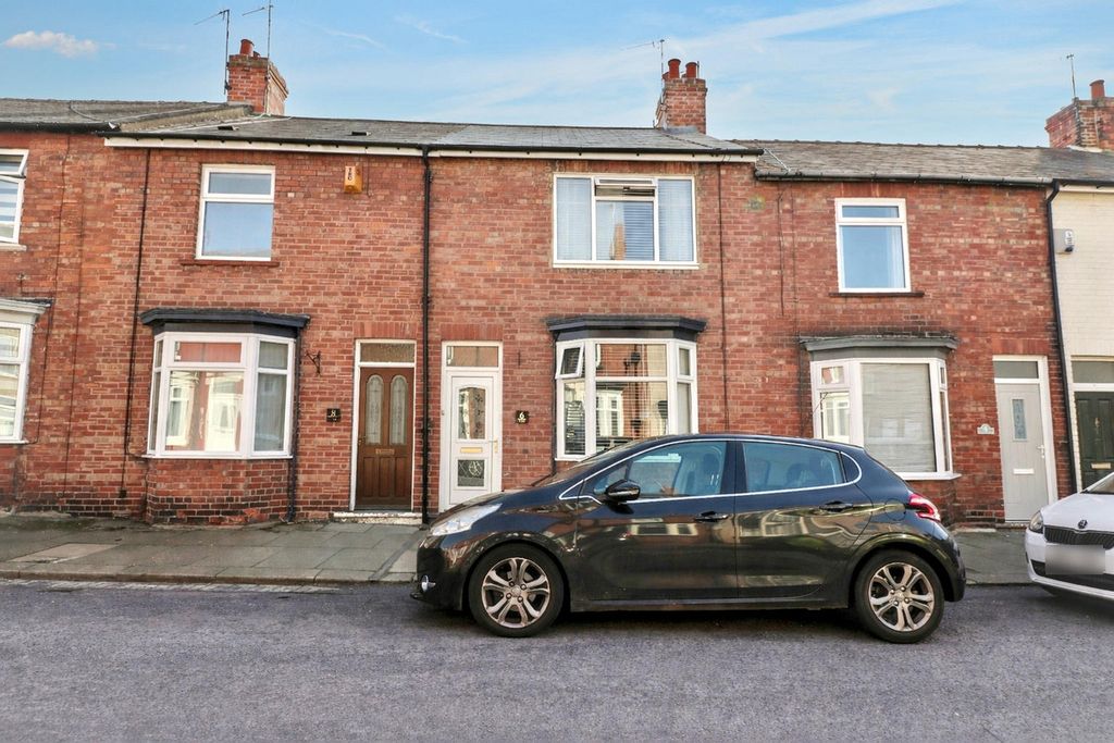 Property photo 2 of 15