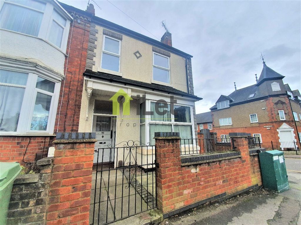 Property photo 2 of 5