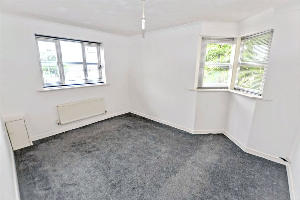 Property photo 3 of 9 Picture No. 05