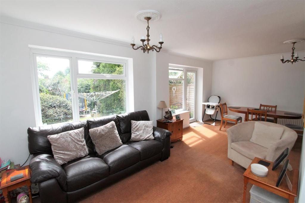 Property photo 2 of 13
