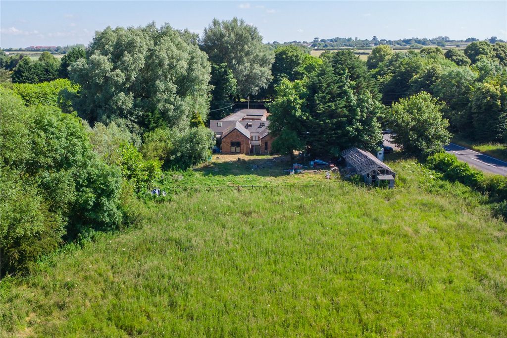 Property photo 1 of 21 Picture No. 23