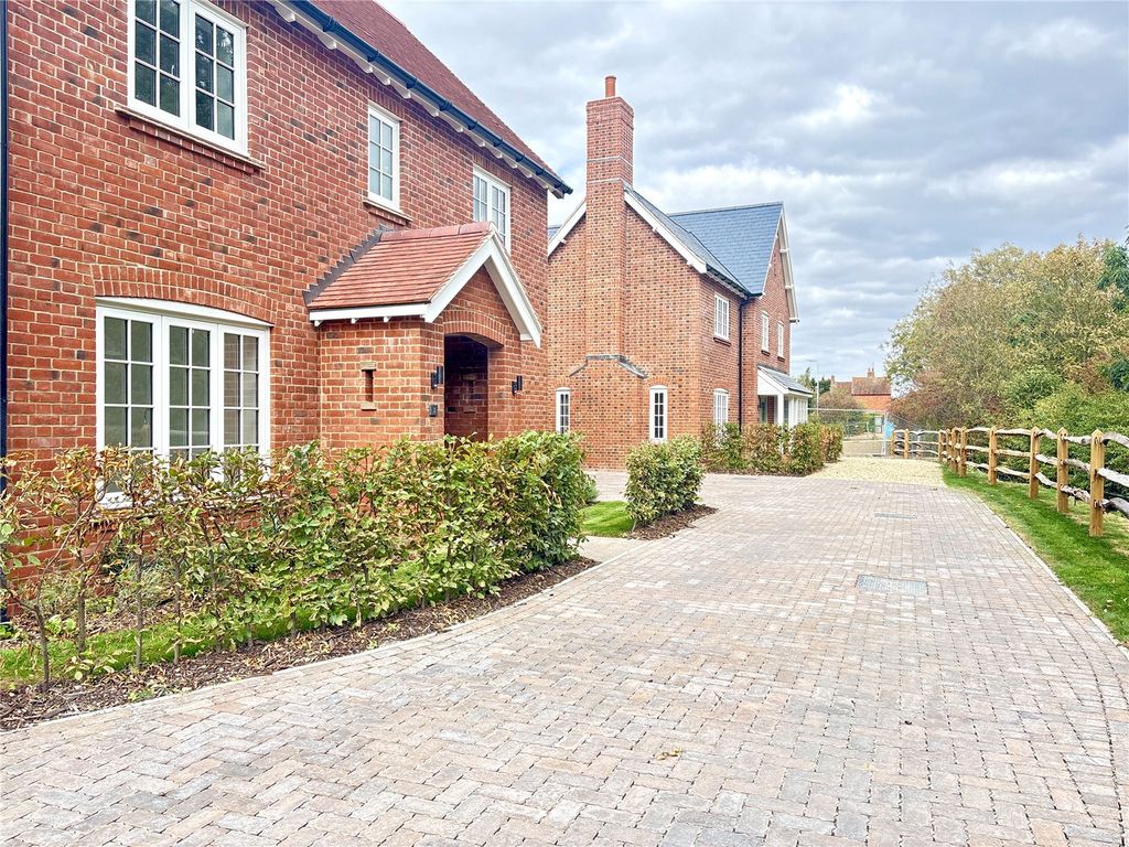 Property photo 1 of 14 Picture No. 24