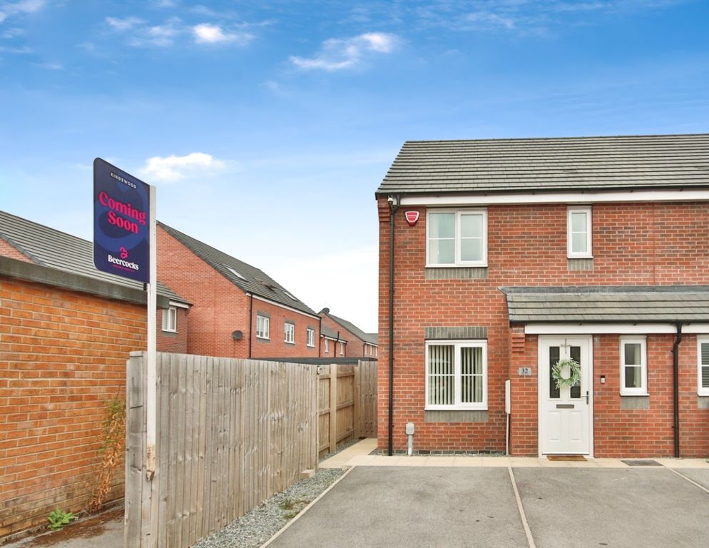 Property photo 1 of 13 4323512