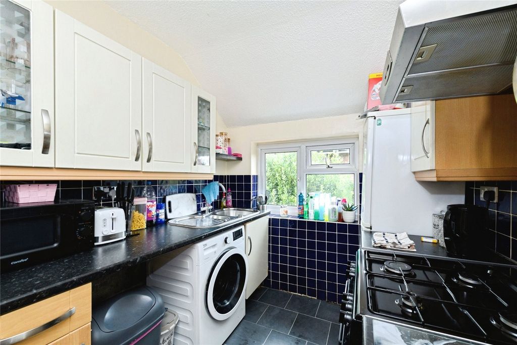 Property photo 2 of 7 Picture No. 06