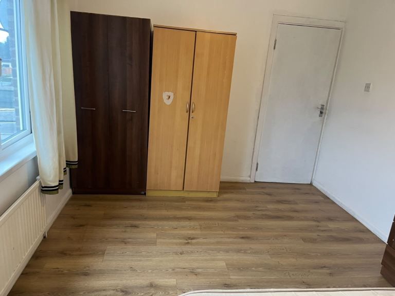 Property photo 1 of 3