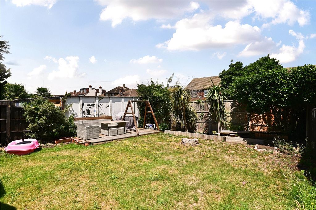 Property photo 3 of 11 Picture No. 06