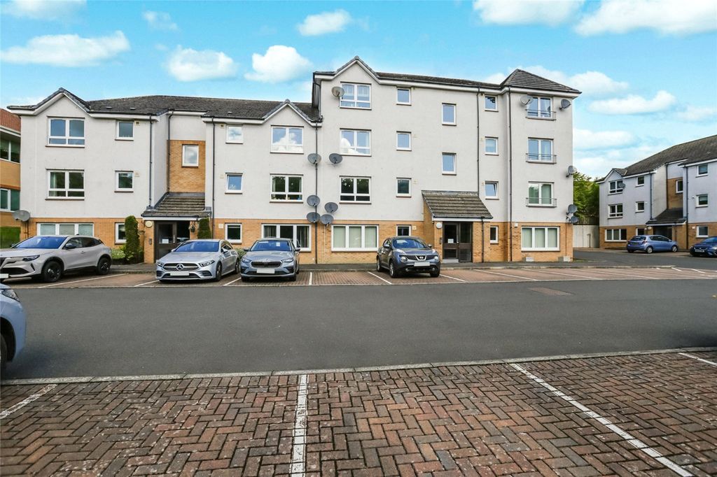 Property photo 1 of 17 Picture No. 01
