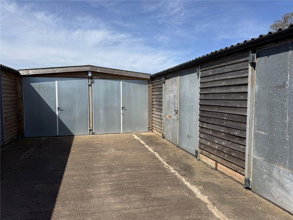 Property photo 2 of 2 Picture No. 02