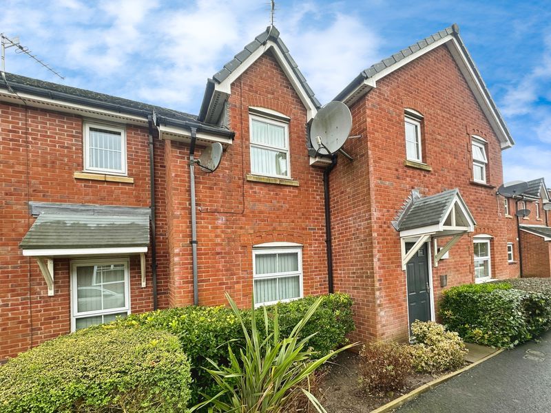 Property photo 1 of 7 External