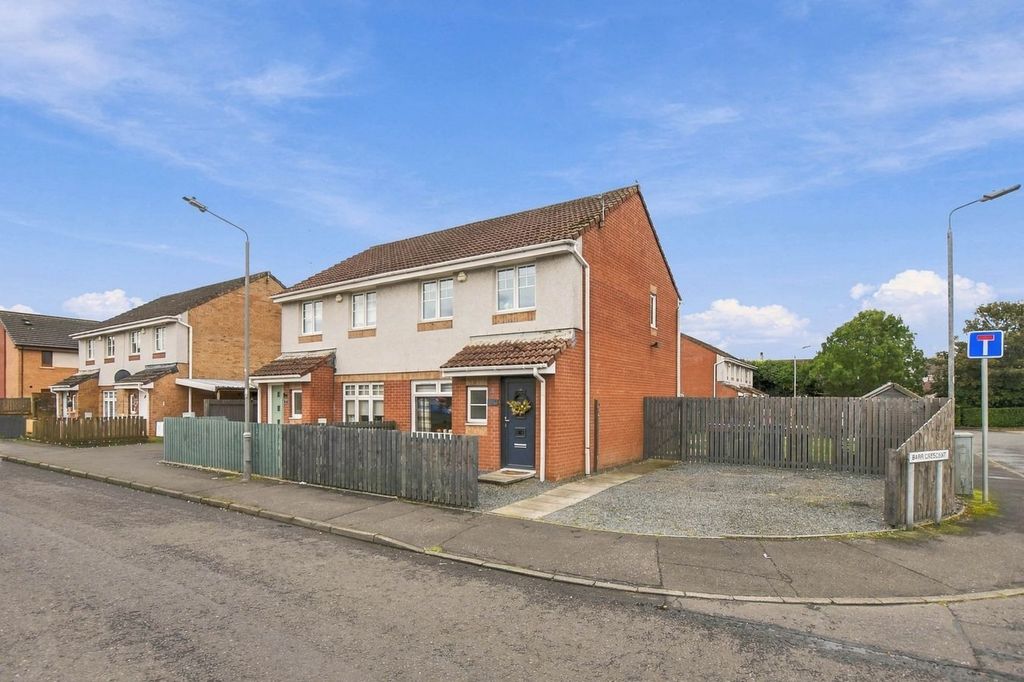 Property photo 1 of 27
