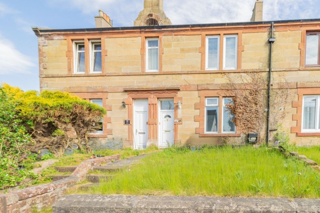 Property photo 1 of 11