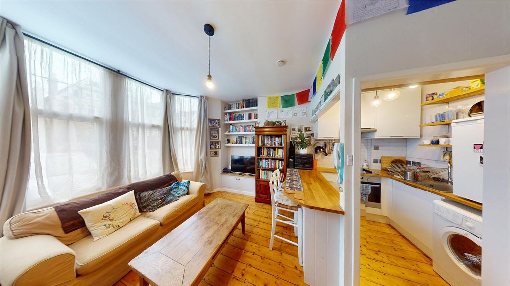 Property photo 2 of 8 Picture No. 01