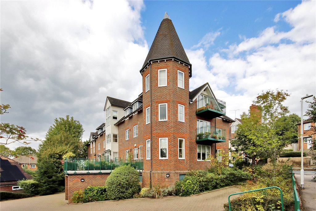 Property photo 1 of 13 St Nicholas Court