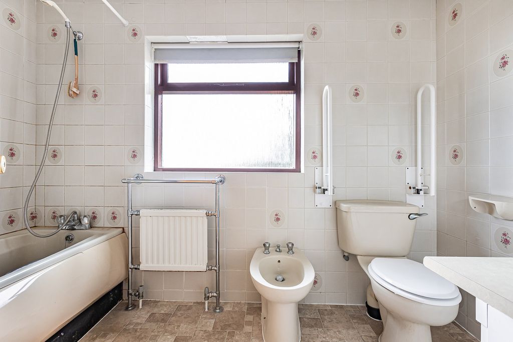 Additional image 29 of 5 bed detached house for saleEynsham Road, Botley OX2