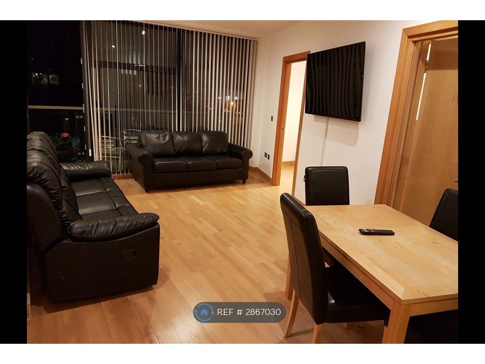 Property photo 2 of 9 Lounge