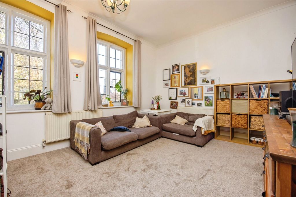 Property photo 2 of 15 Picture No. 03