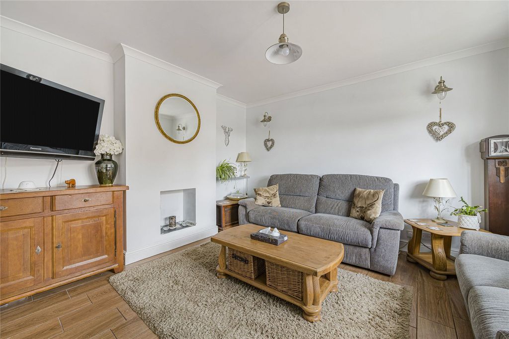 Property photo 2 of 36 Picture No. 41