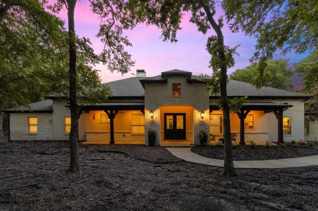 Property photo 1 of 31