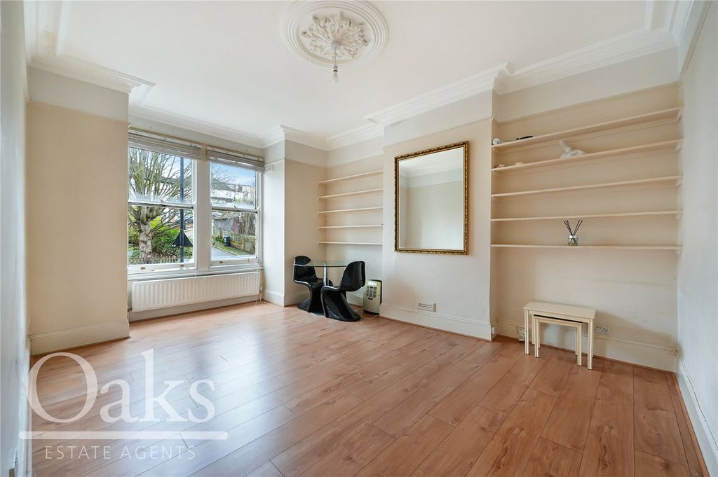 Property photo 2 of 8 Picture No. 04