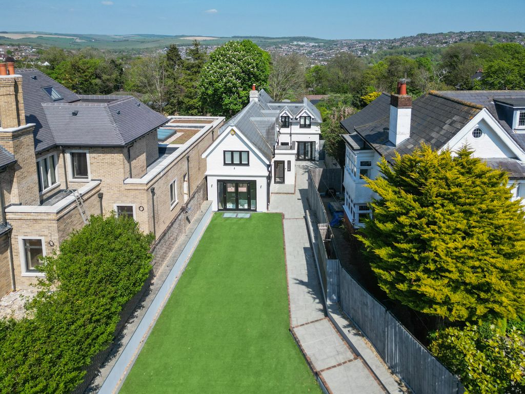 Property photo 1 of 30 Dji0819