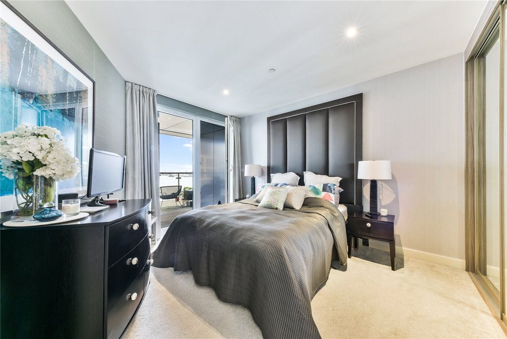 Property photo 3 of 12 Picture No. 01