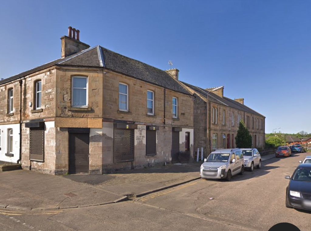 Property photo 1 of 12