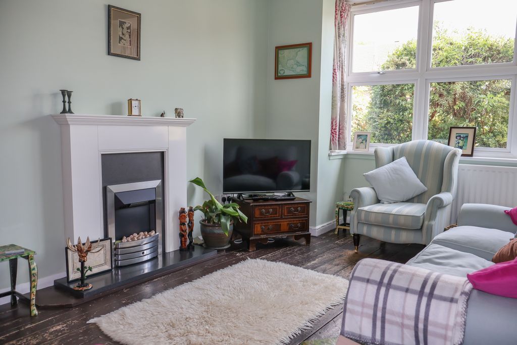 Property photo 3 of 22 2