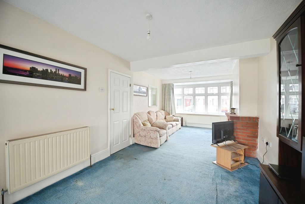 Property photo 2 of 20 Pbox-Img.Jpg