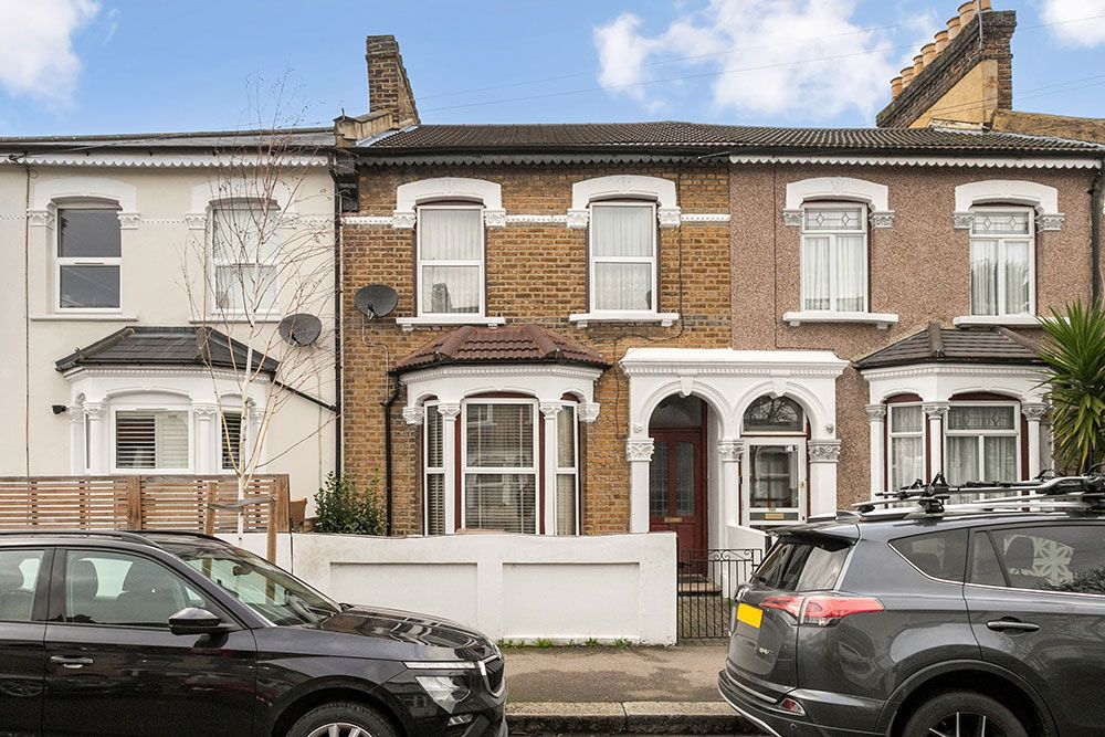 Property photo 1 of 16