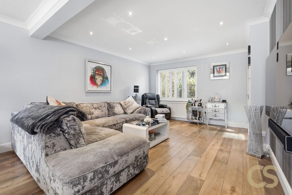 Property photo 2 of 21 5355354