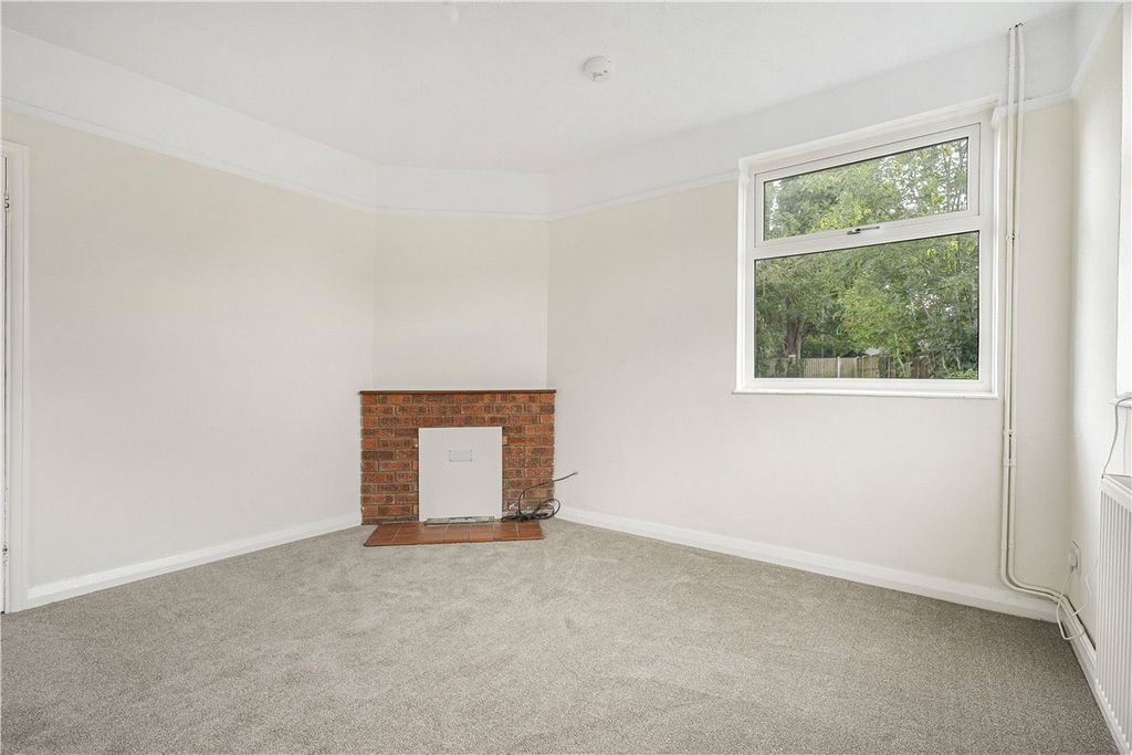 Property photo 3 of 26 Picture No. 03