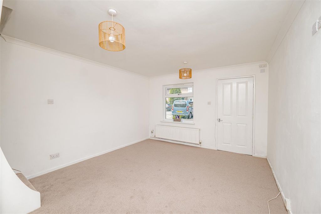 Property photo 2 of 18 P1417103.Jpg