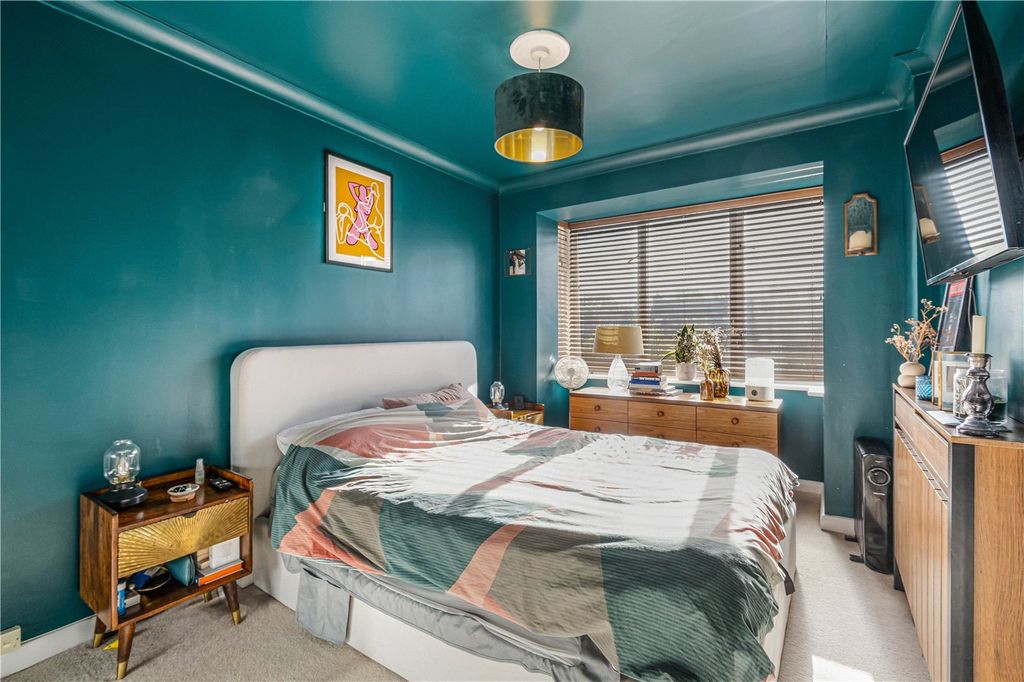 Property photo 1 of 12 Bedroom One