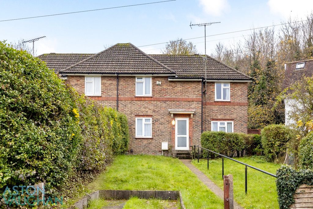 Property photo 1 of 10 4670200