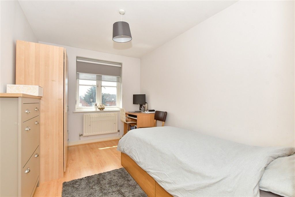 Property photo 3 of 9 Bedroom 2