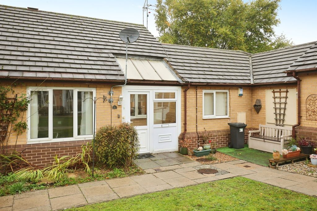 Property photo 1 of 13