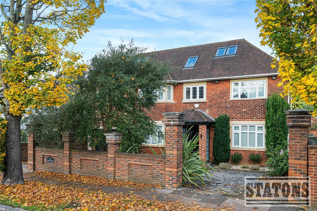 Property photo 2 of 34 Picture No. 07