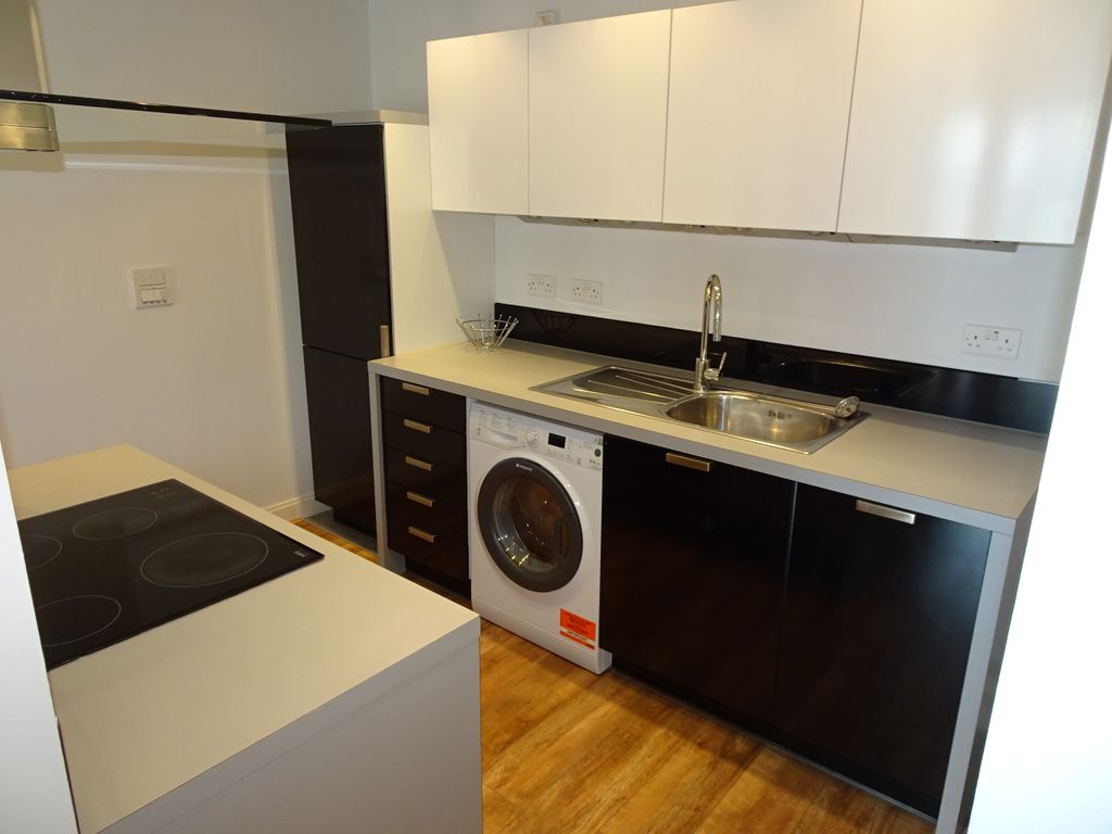 Property photo 3 of 8