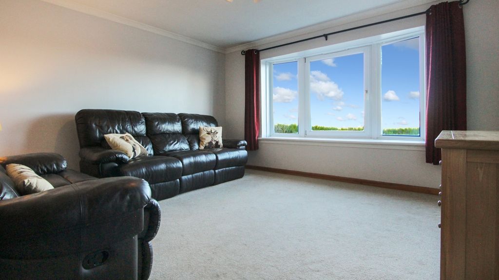 Property photo 1 of 10 Img_5162
