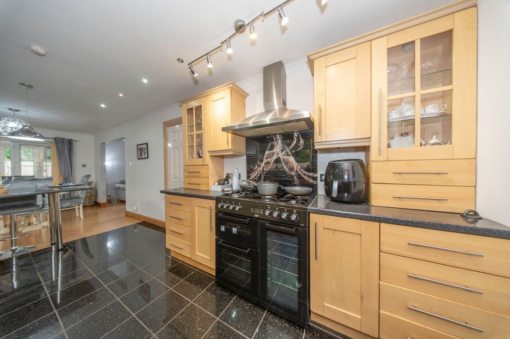 Property photo 3 of 42 Kitchen