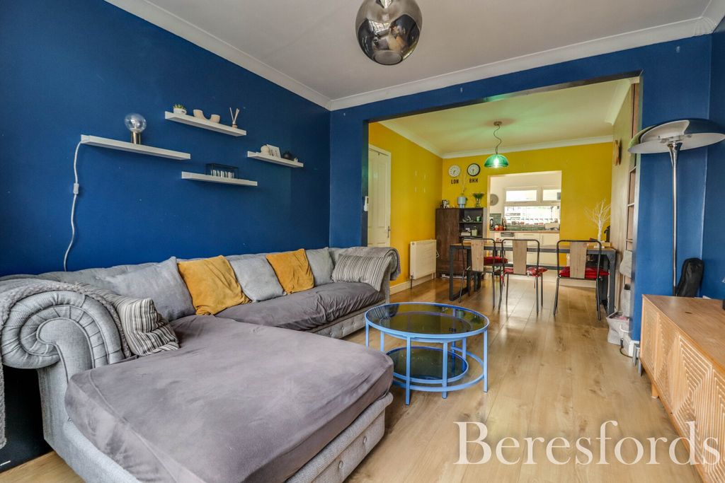 Property photo 3 of 23 Picture No. 03