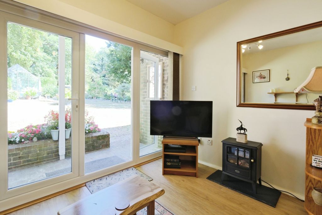Property photo 3 of 17 Pbox-Img.Jpg