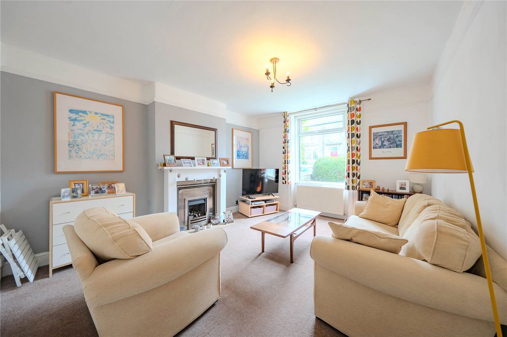 Property photo 2 of 13 Picture No. 05