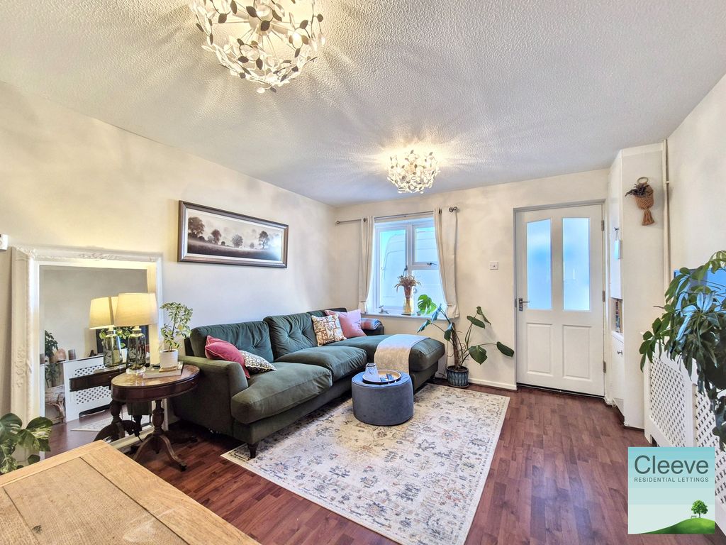 Property photo 3 of 13 1000086179