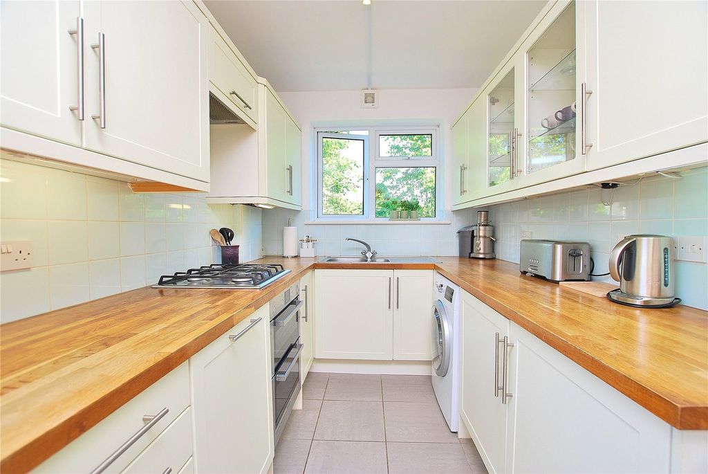Property photo 3 of 10 Picture No. 09