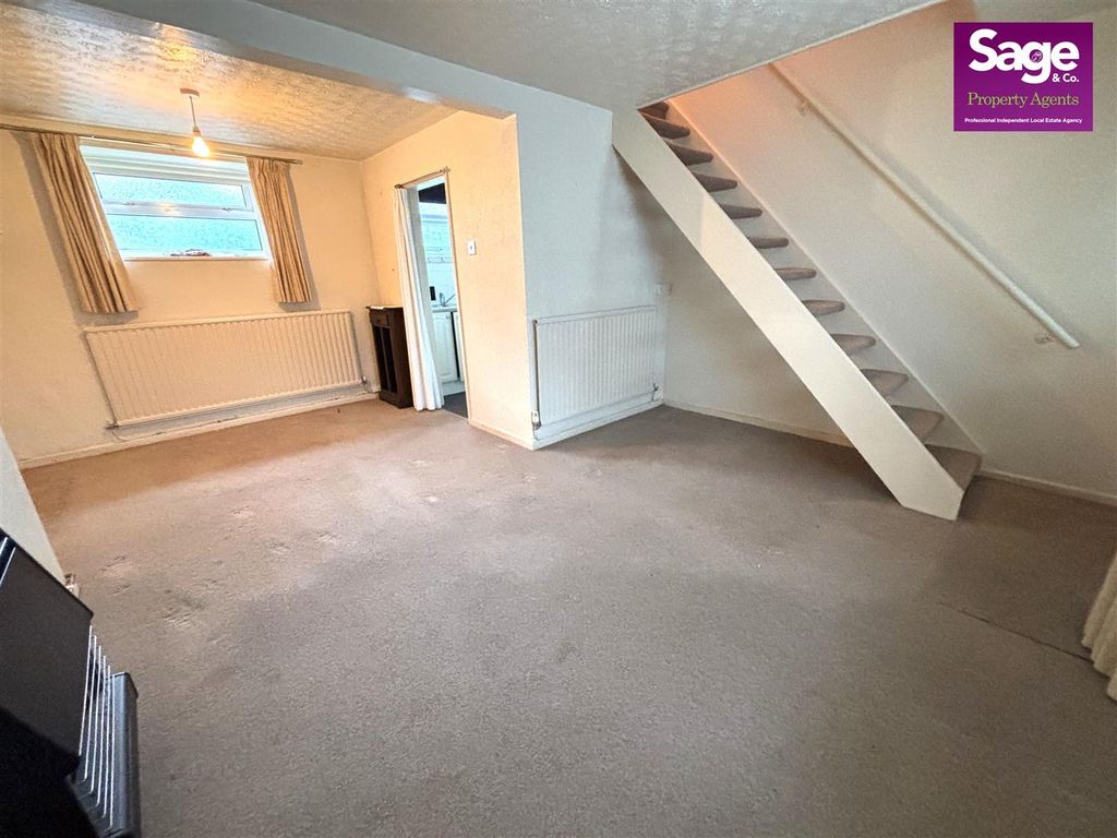 Property photo 2 of 11 Image00023 (1).Jpeg