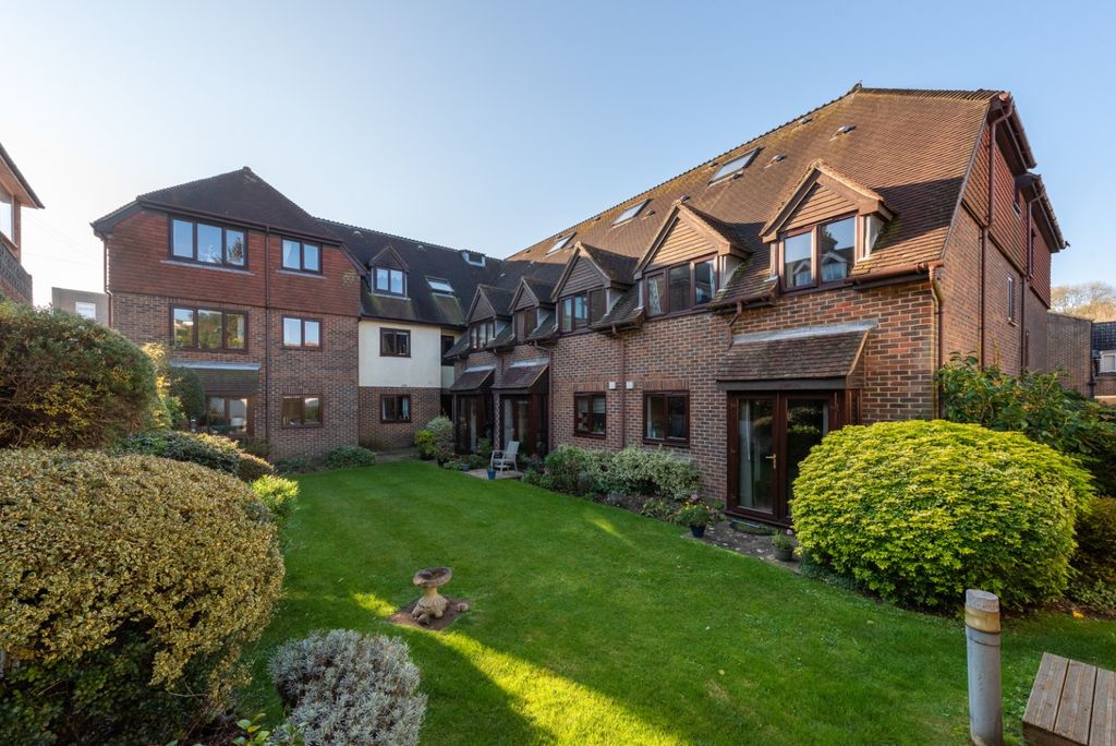 Property photo 3 of 13 4495644